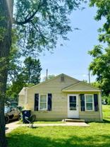 3954 N Jackson Ave - Photo 1 of 1