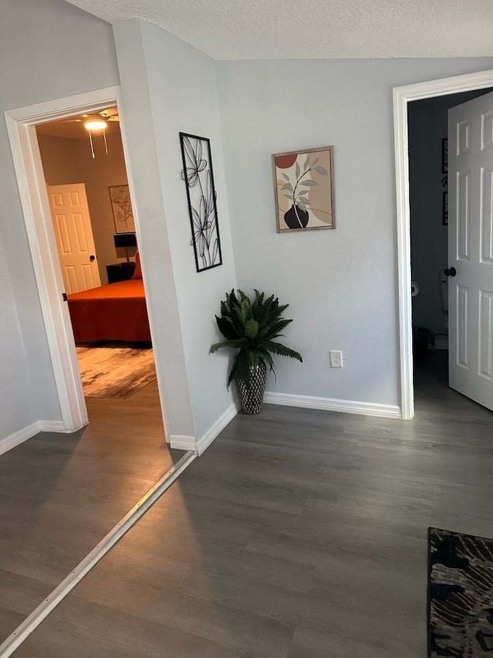 1650 Barber Ln - Photo 3 of 16