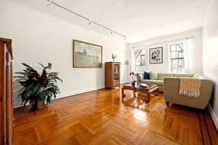 601 E 19th St - Photo 1 of 1