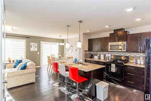 5883 Anthony Cres Sw - Photo 3 of 31