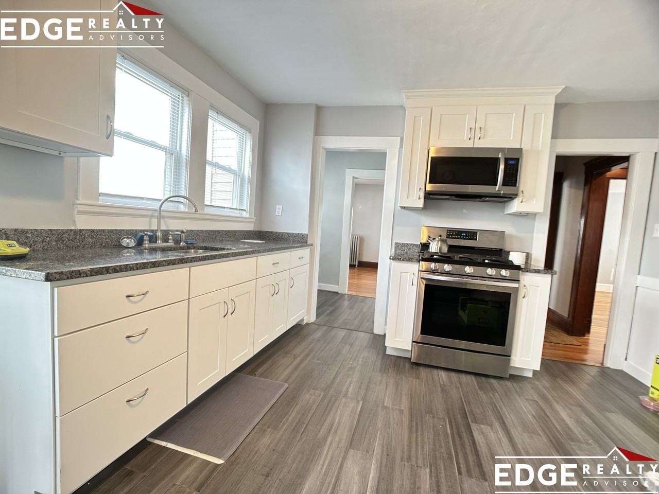 15 Laurel St #1 - Photo 3 of 9