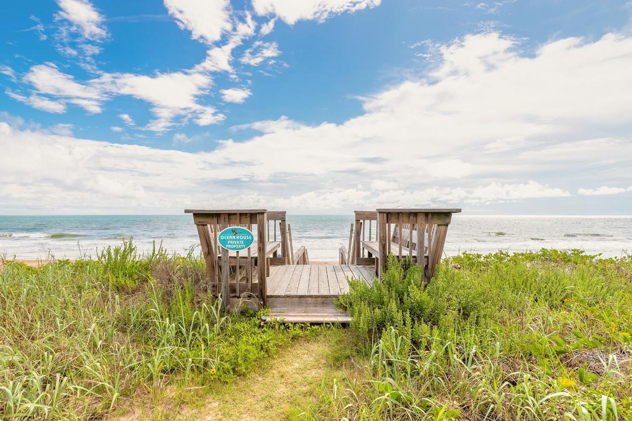 2222 Ocean Shore Blvd - Photo 2 of 11