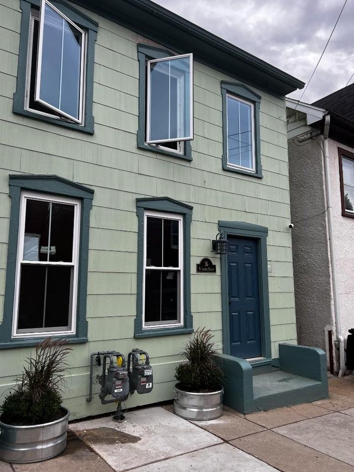 36 N Locust St - Photo 5 of 14