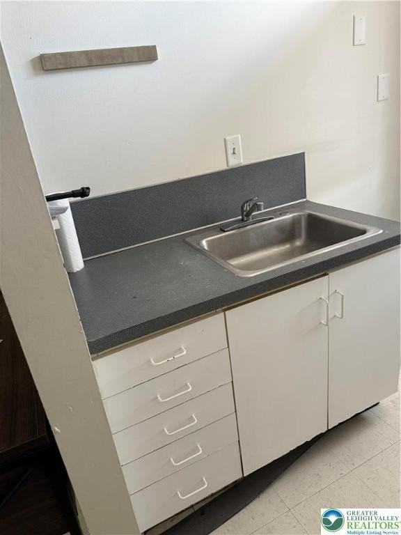 425 Wyandotte Street #3 - Photo 4 of 7