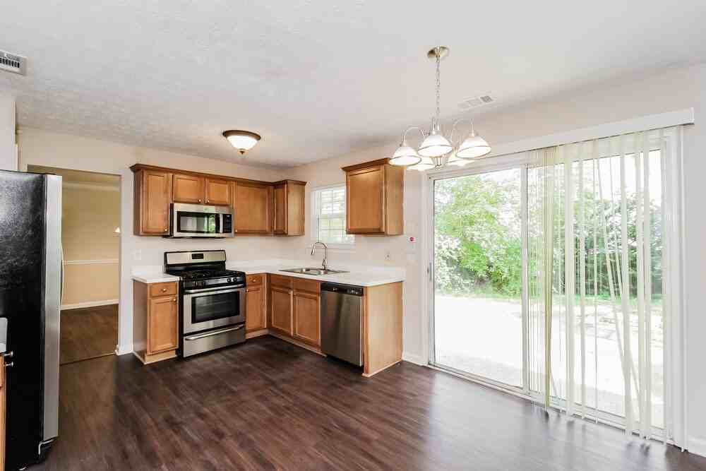 12 Red Maple Way - Photo 7 of 18