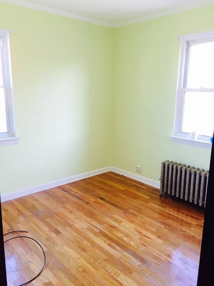 6951 181st St - Photo 4 of 14