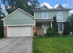 300 Alice Ave - Photo 1 of 1