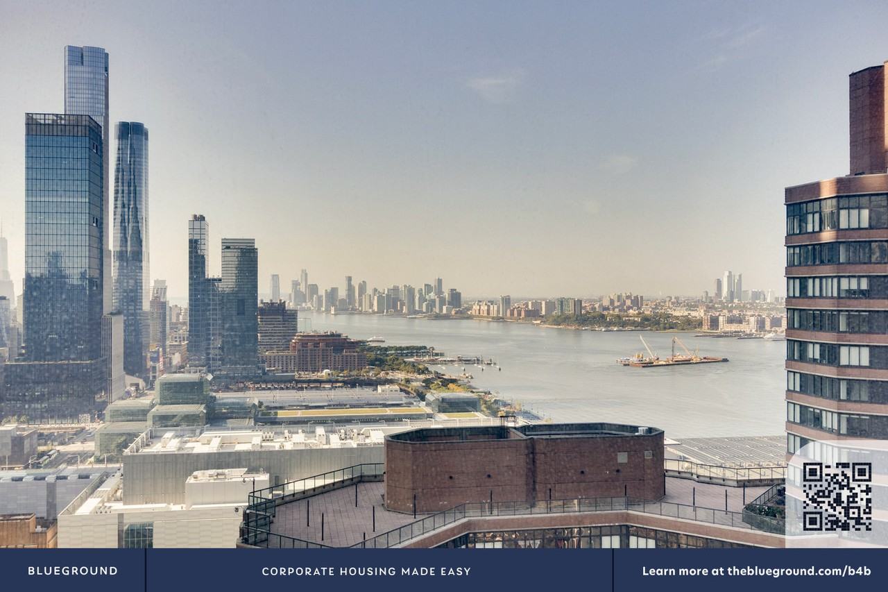 635 West 42nd Street - Photo 6 of 44