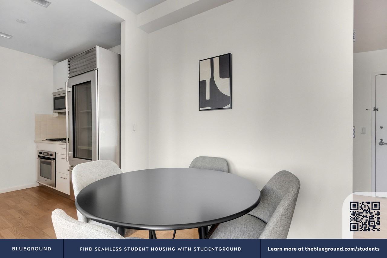 635 West 42nd Street - Photo 7 of 44