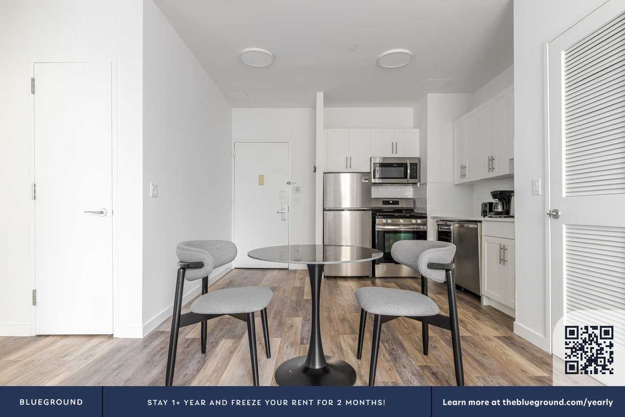 556 3rd Ave #2056 - Photo 7 of 23
