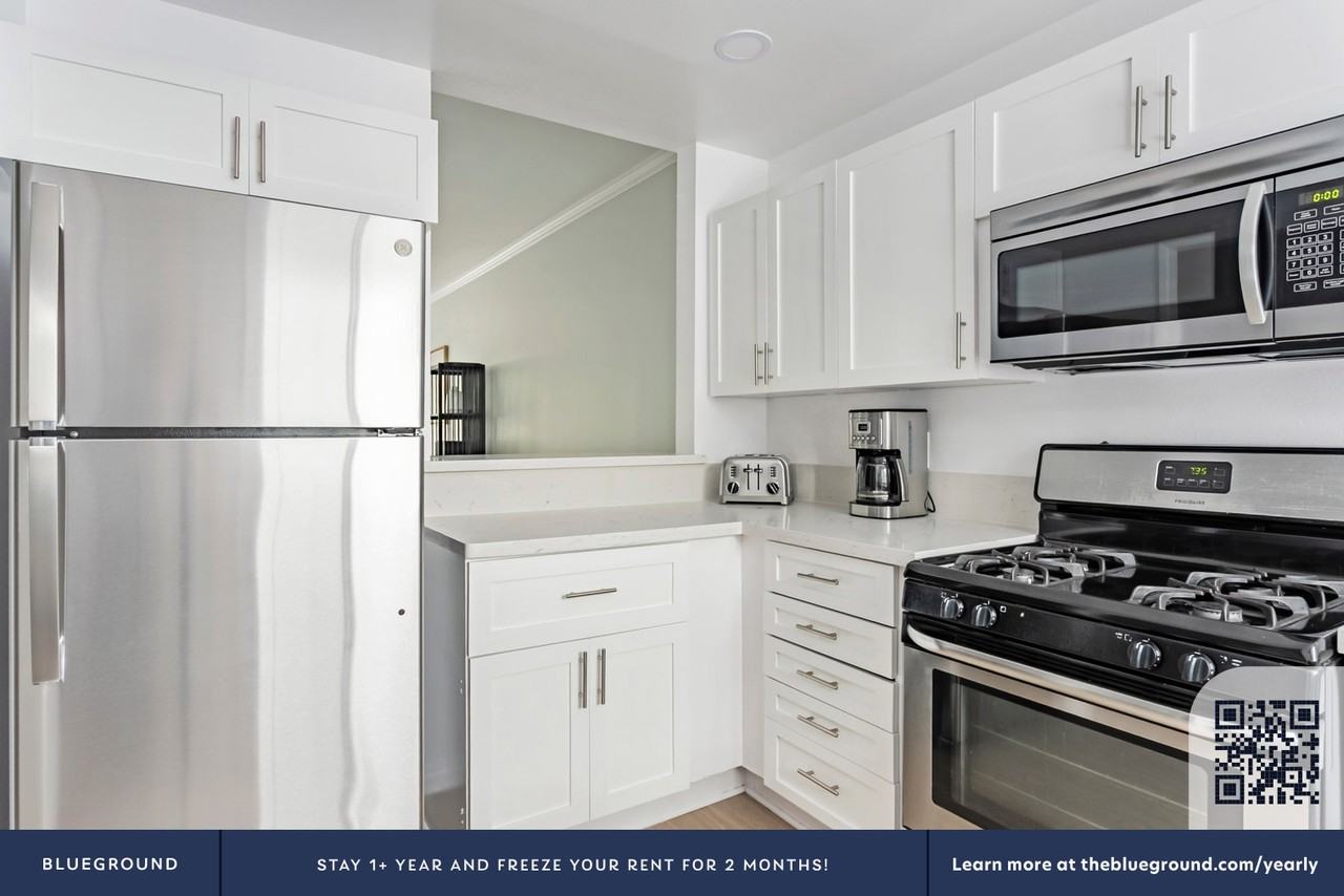 16070 W Sunset Blvd #1426 - Photo 7 of 27