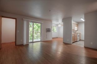 824: 721-723 E. Linden Ave. - Photo 1 of 1