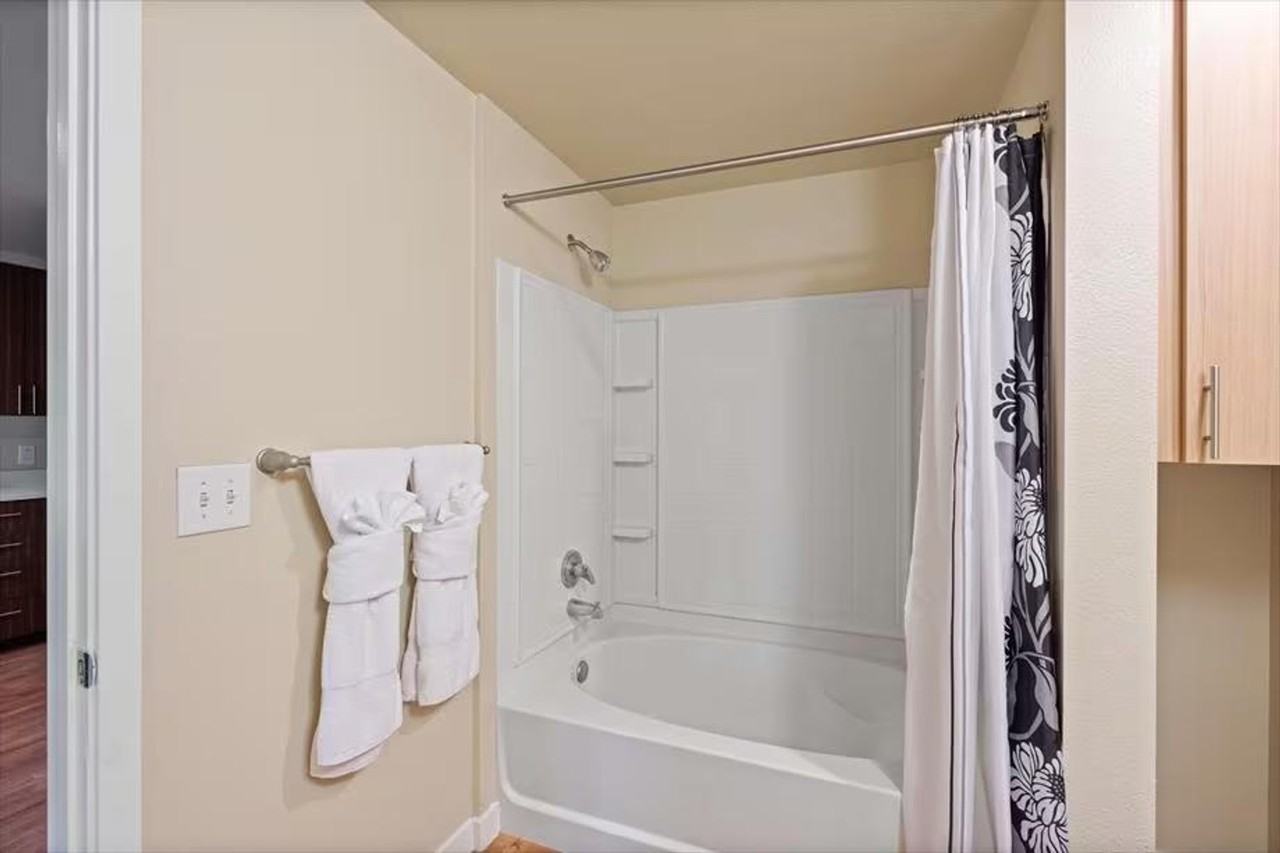 77 N Almaden Ave #1040079P - Photo 7 of 12