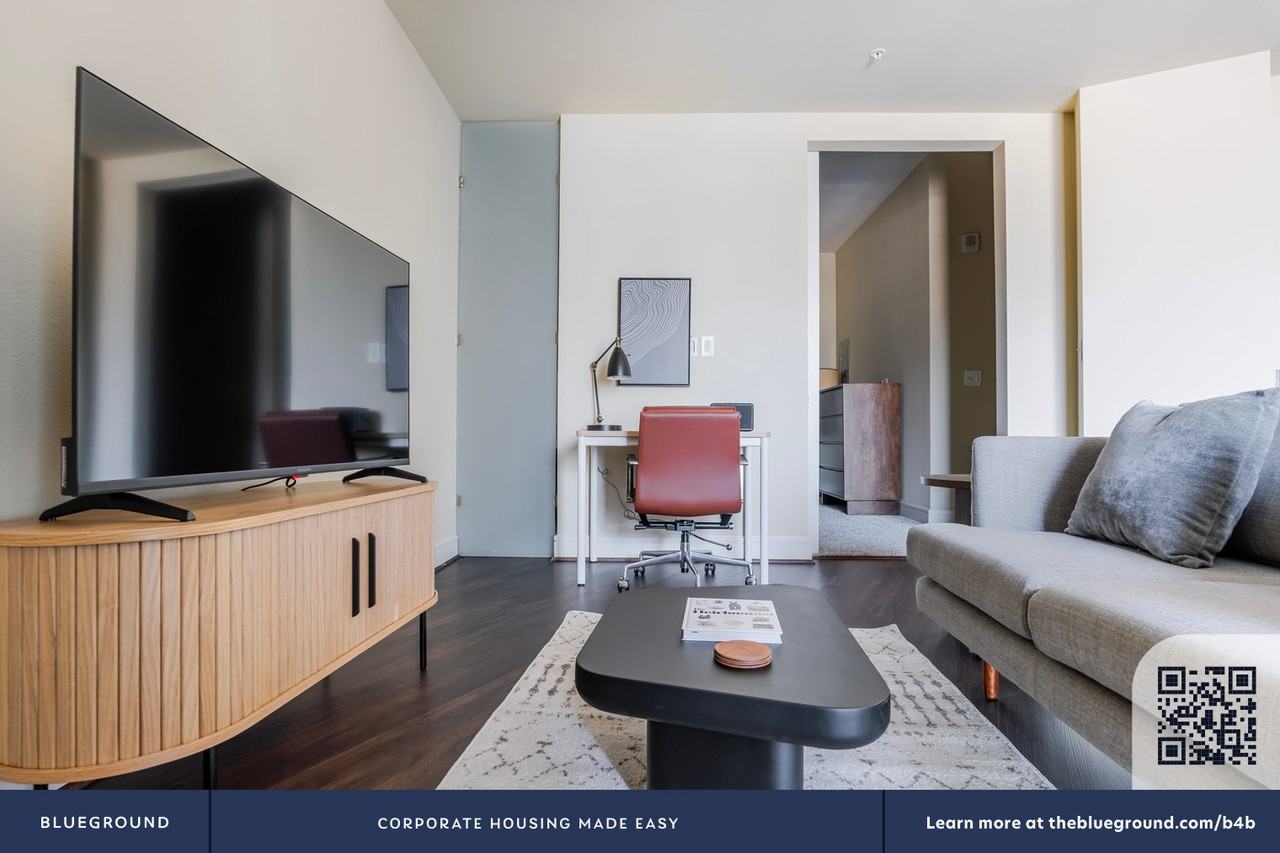 214 Barton Springs Road #337 - Photo 5 of 29