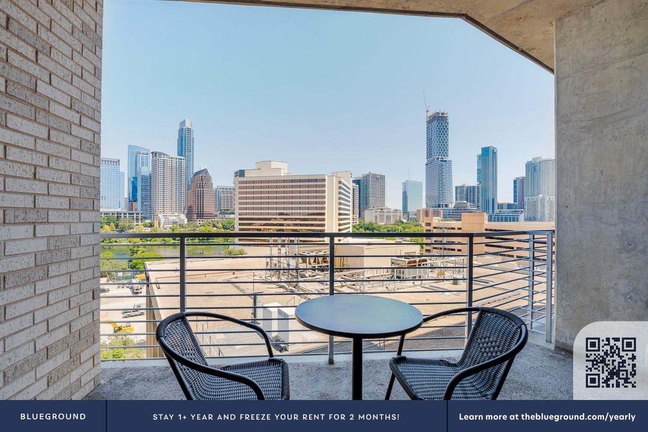 214 Barton Springs Road #337 - Photo 7 of 29