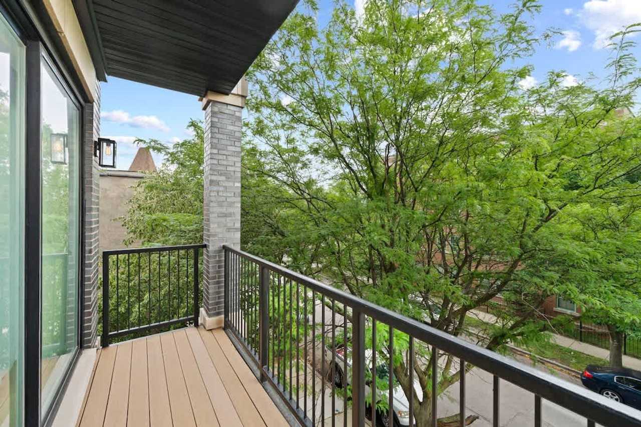 2110 West Washington Boulevard - Photo 4 of 71