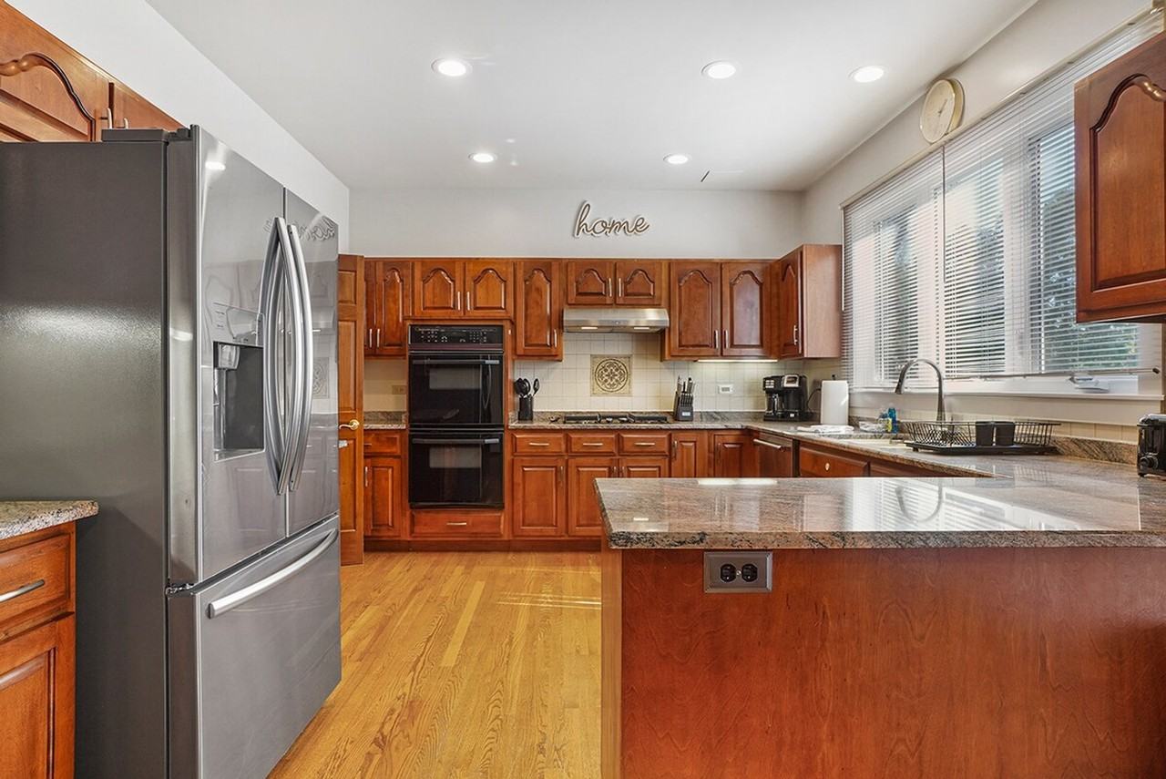 1203 Harmony Ct #1285051P - Photo 5 of 30