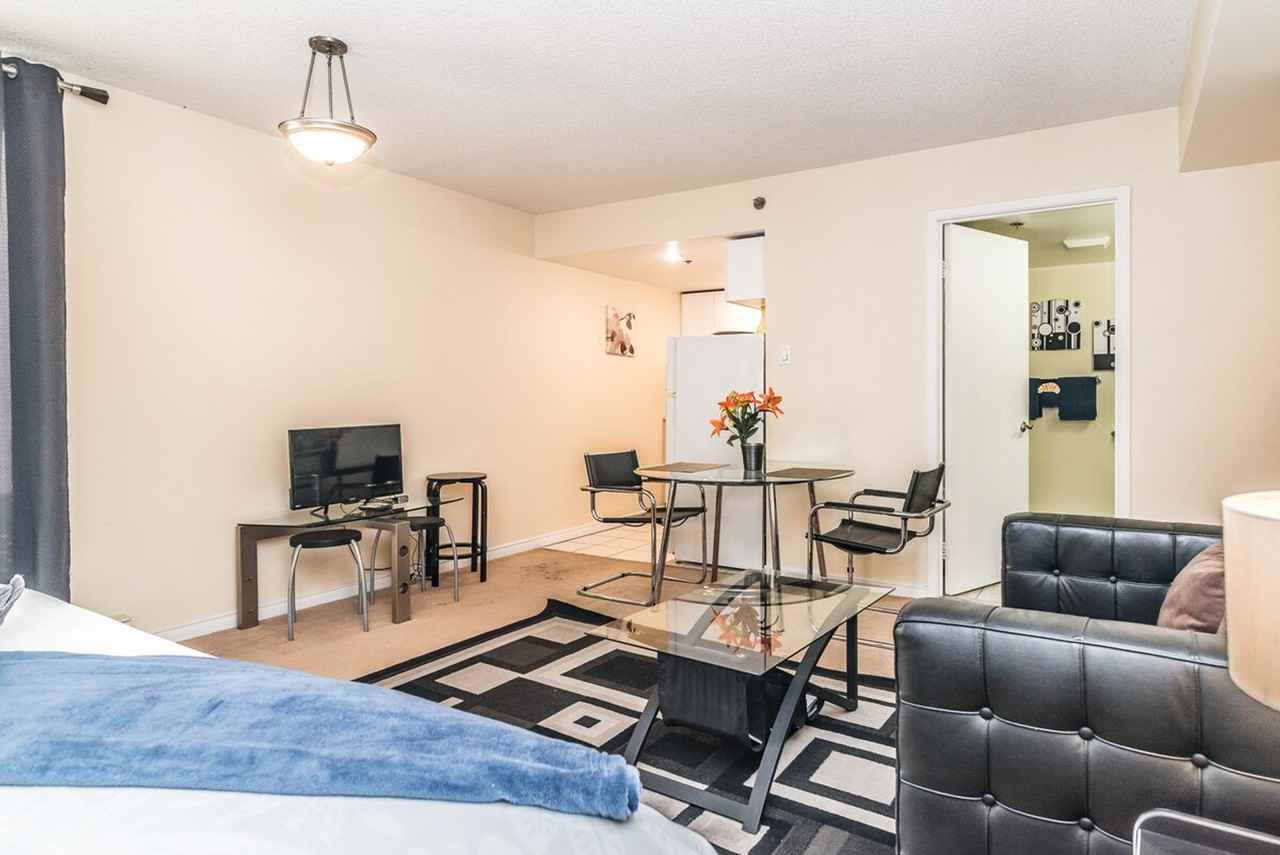 218 Rue Sainte-Catherine E #1287564P - Photo 2 of 11