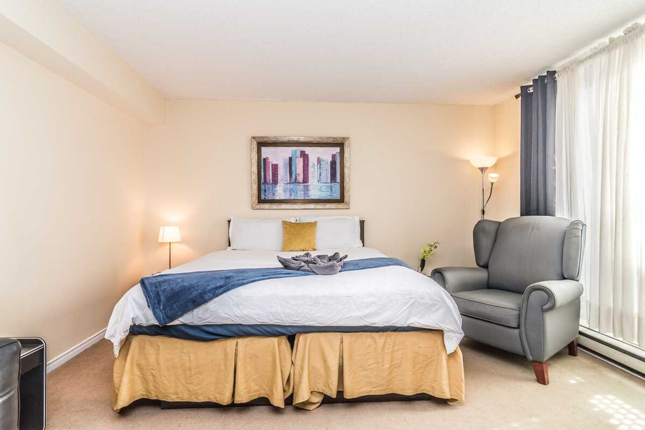 218 Rue Sainte-Catherine E #1287564P - Photo 4 of 11