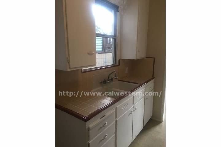 769 Villa Ave - Photo 2 of 7