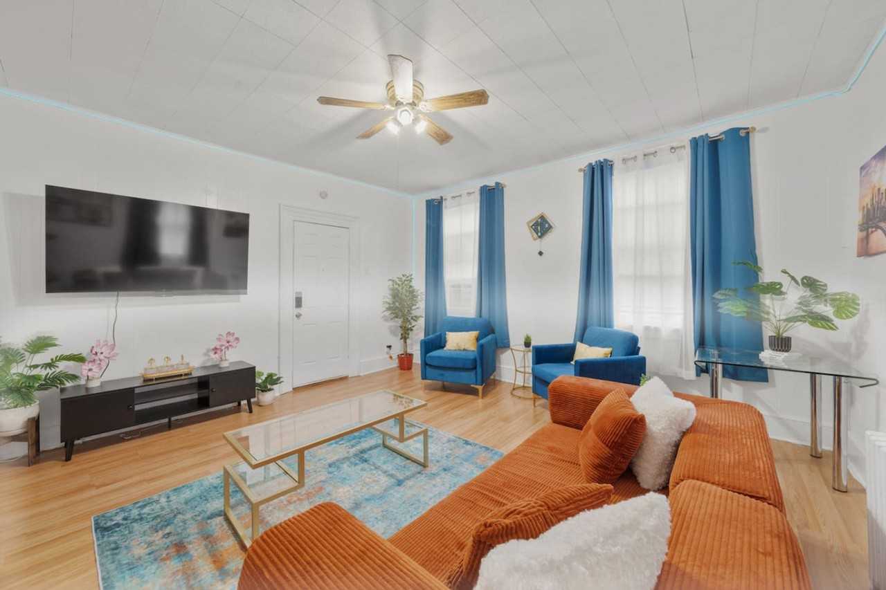 21 Lord Ave #1290853P - Photo 7 of 25