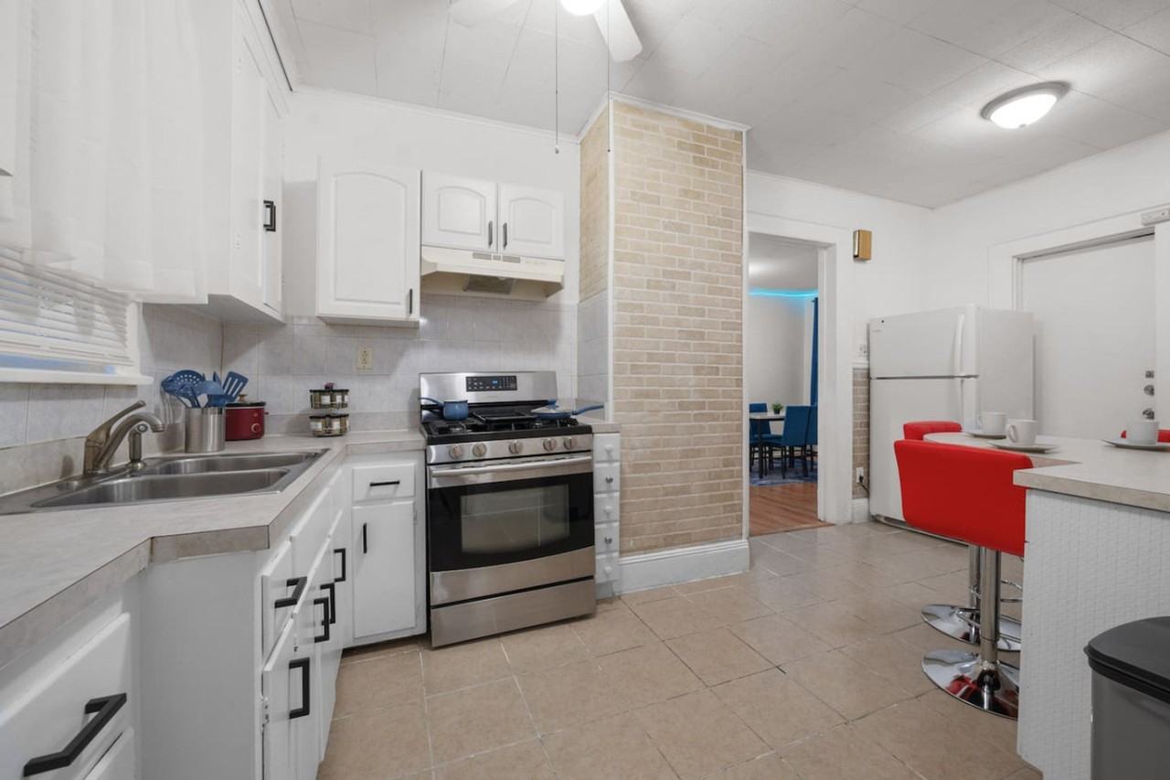 21 Lord Ave #1290853P - Photo 6 of 25