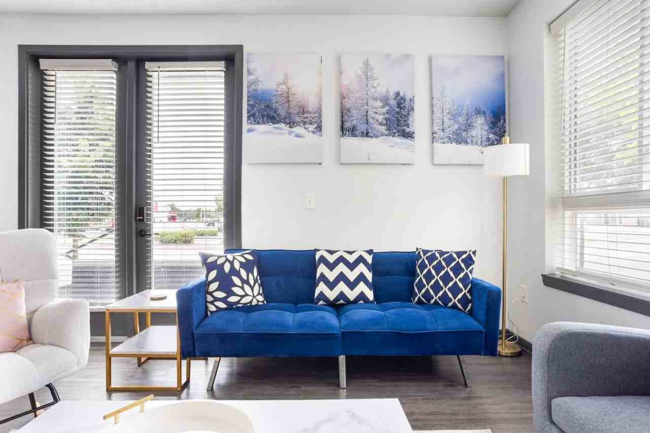 6155 N Rural St #1298112P - Photo 3 of 50