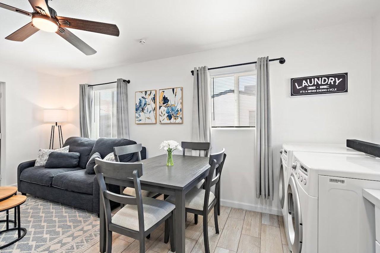 2302 West Colter Street #1244357P - Photo 4 of 19