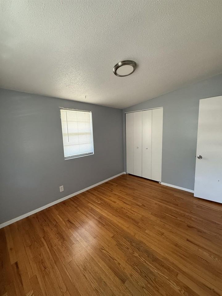 6645 Cedar Avenue #B - Photo 3 of 8