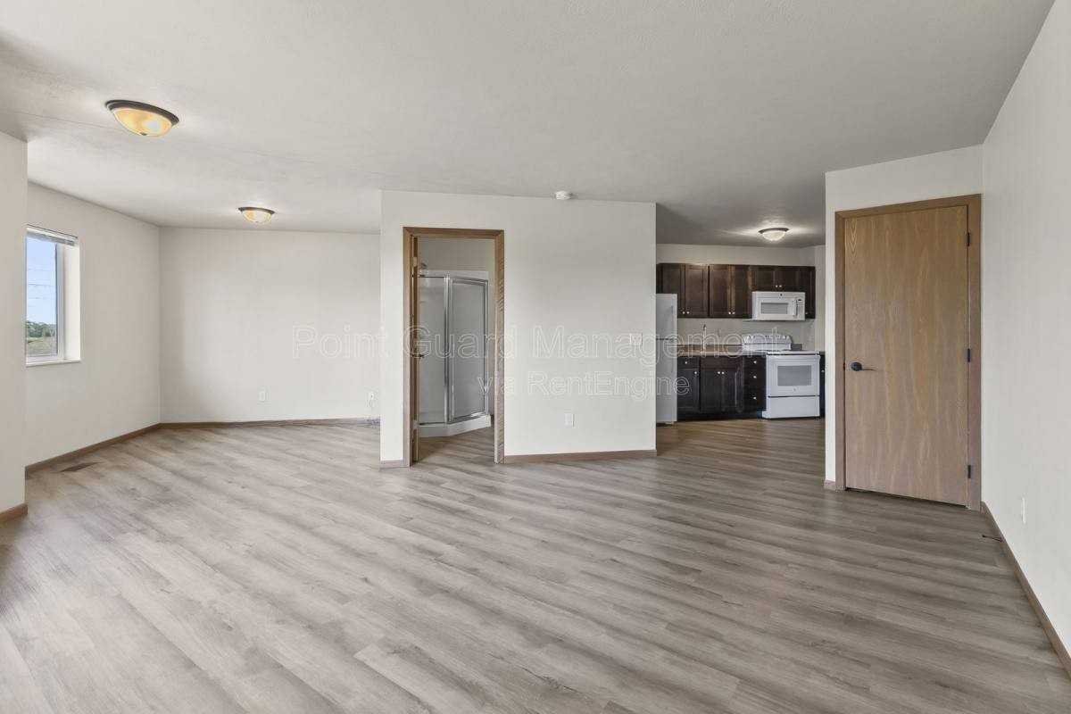 106 South Sandstone Avenue #64 - Photo 3 of 8