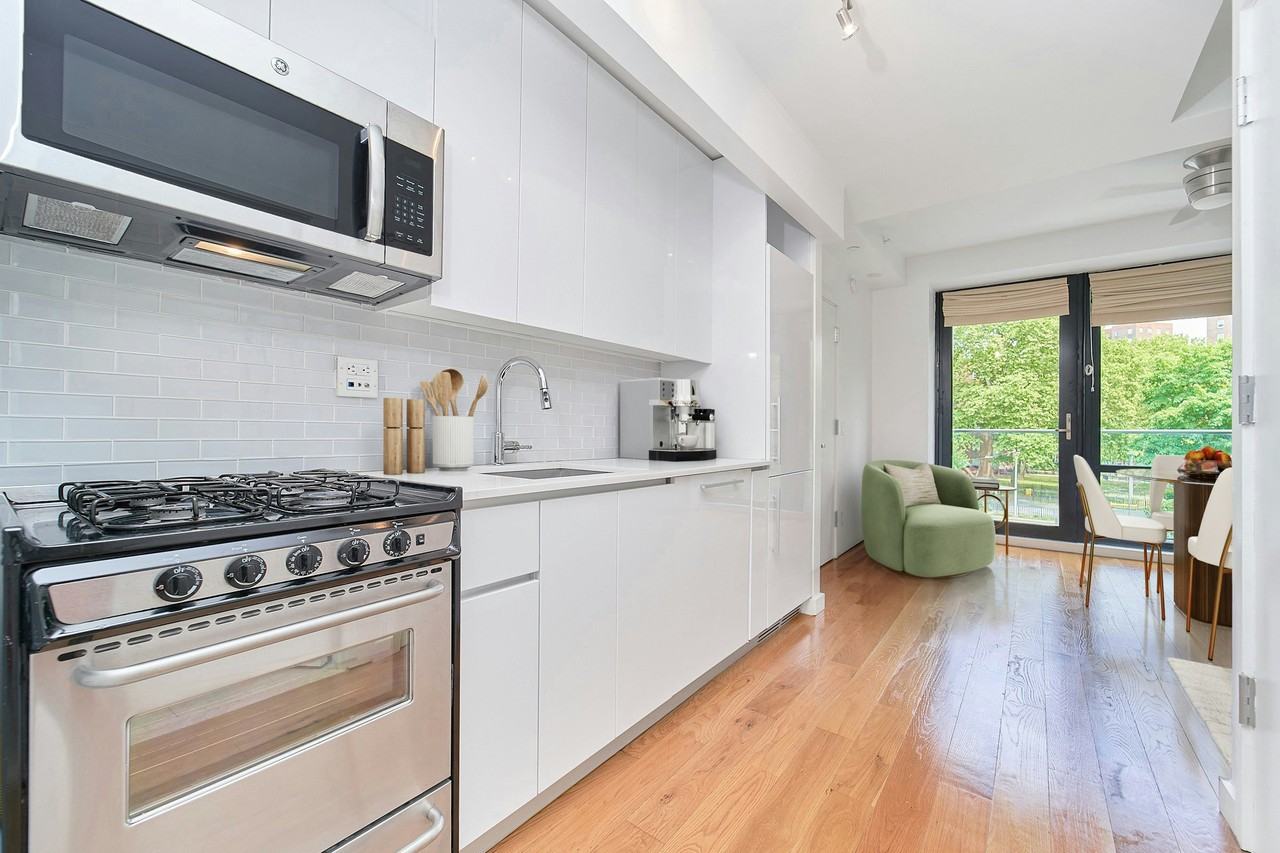 48 E 132nd St #3E - Photo 3 of 12