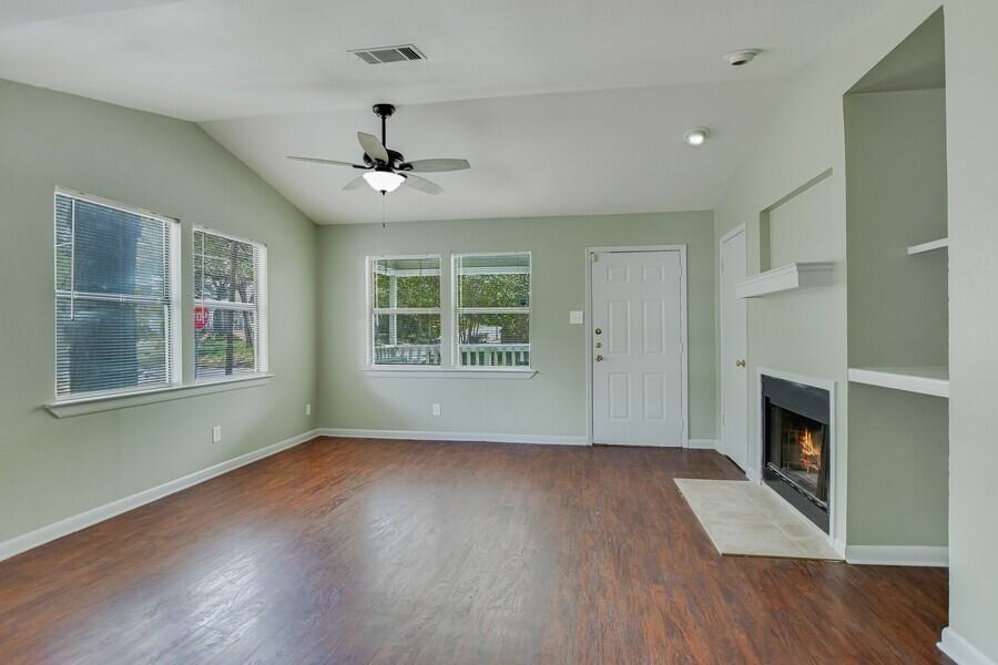 3414 Hollywood Ave Unit A #A - Photo 5 of 20