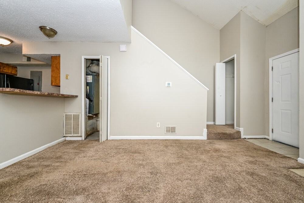 8536 Pineland Dr #A - Photo 4 of 17
