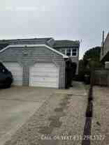 Searidge & Mar Vista Dr #C - Photo 1 of 1