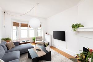 featured image of 2518 N Farwell Ave