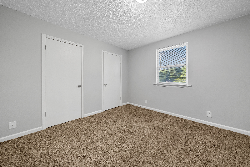 815 Golfview Pl #E - Photo 6 of 9
