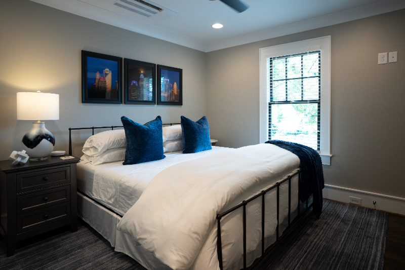 2030 W Trade St - Photo 6 of 20