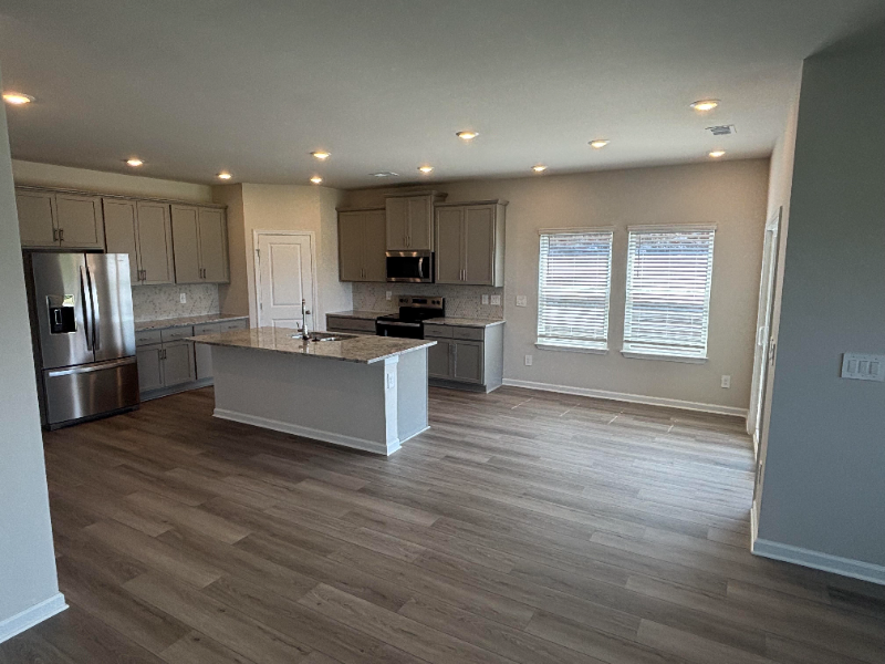 29343 Satilla Cir - Photo 5 of 43