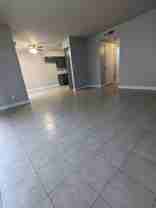 815 N Peach Ave #208 - Photo 1 of 1