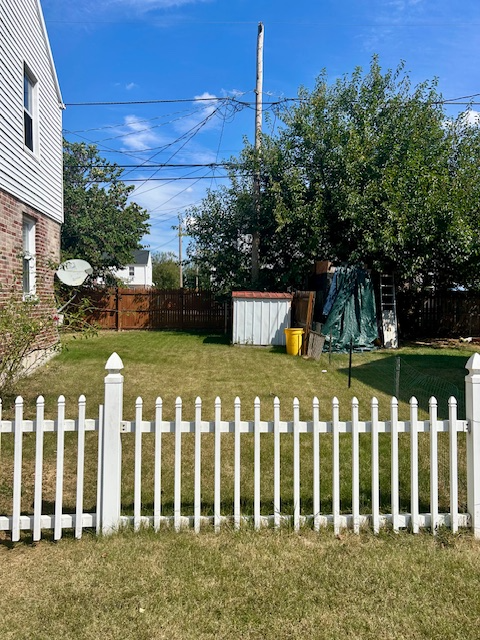 875 Fahs St - Photo 2 of 9