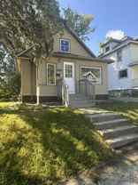 427 W Bridge St - Photo 1 of 1