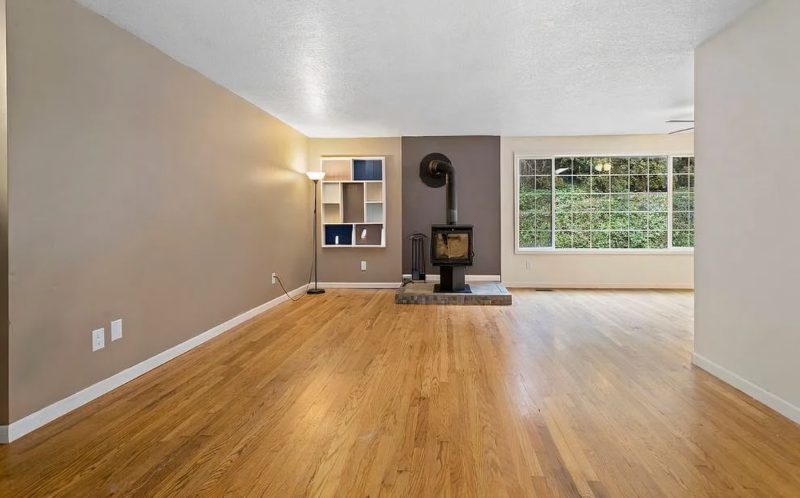 6593 Se Thiessen Rd - Photo 3 of 11