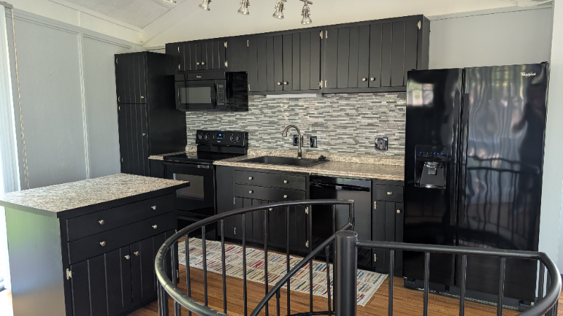 114 Topsider Dr - Photo 4 of 17