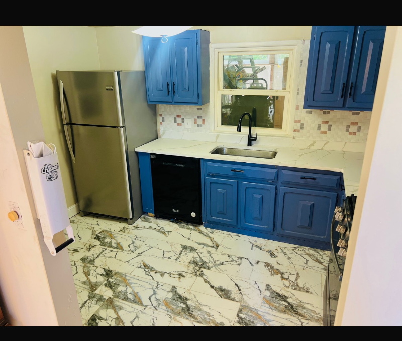 15012 Cordell Avenue - Photo 3 of 11