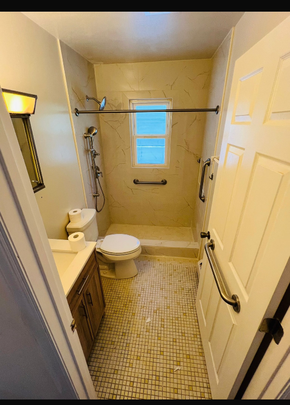 15012 Cordell Avenue - Photo 4 of 11