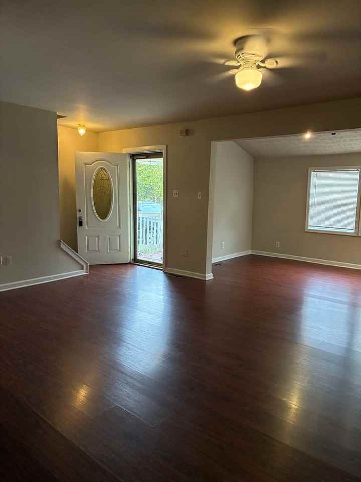 214 N Stokes St - Photo 5 of 17
