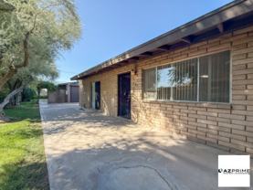 2219 W Morten Ave #5 - Photo 1 of 1