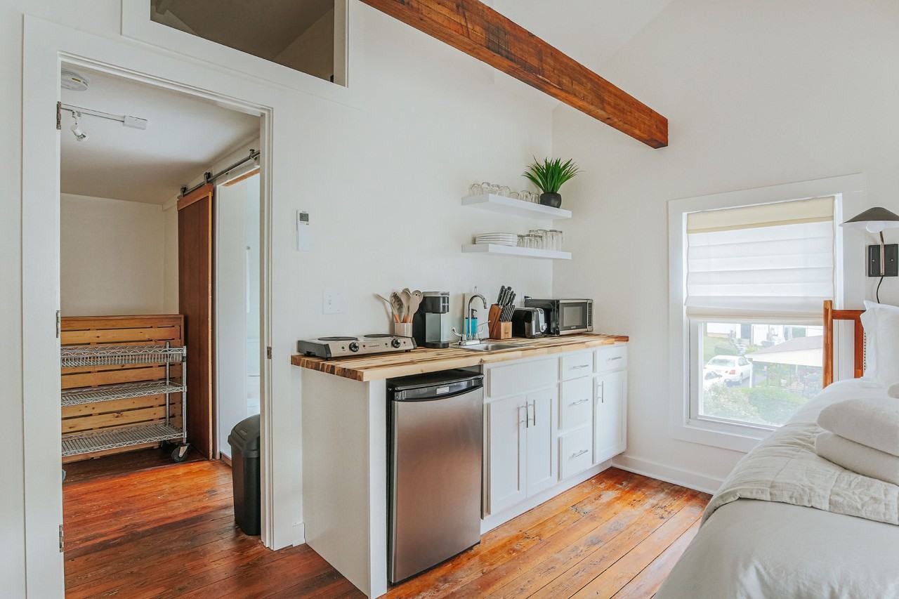 1023 King St - Photo 6 of 21
