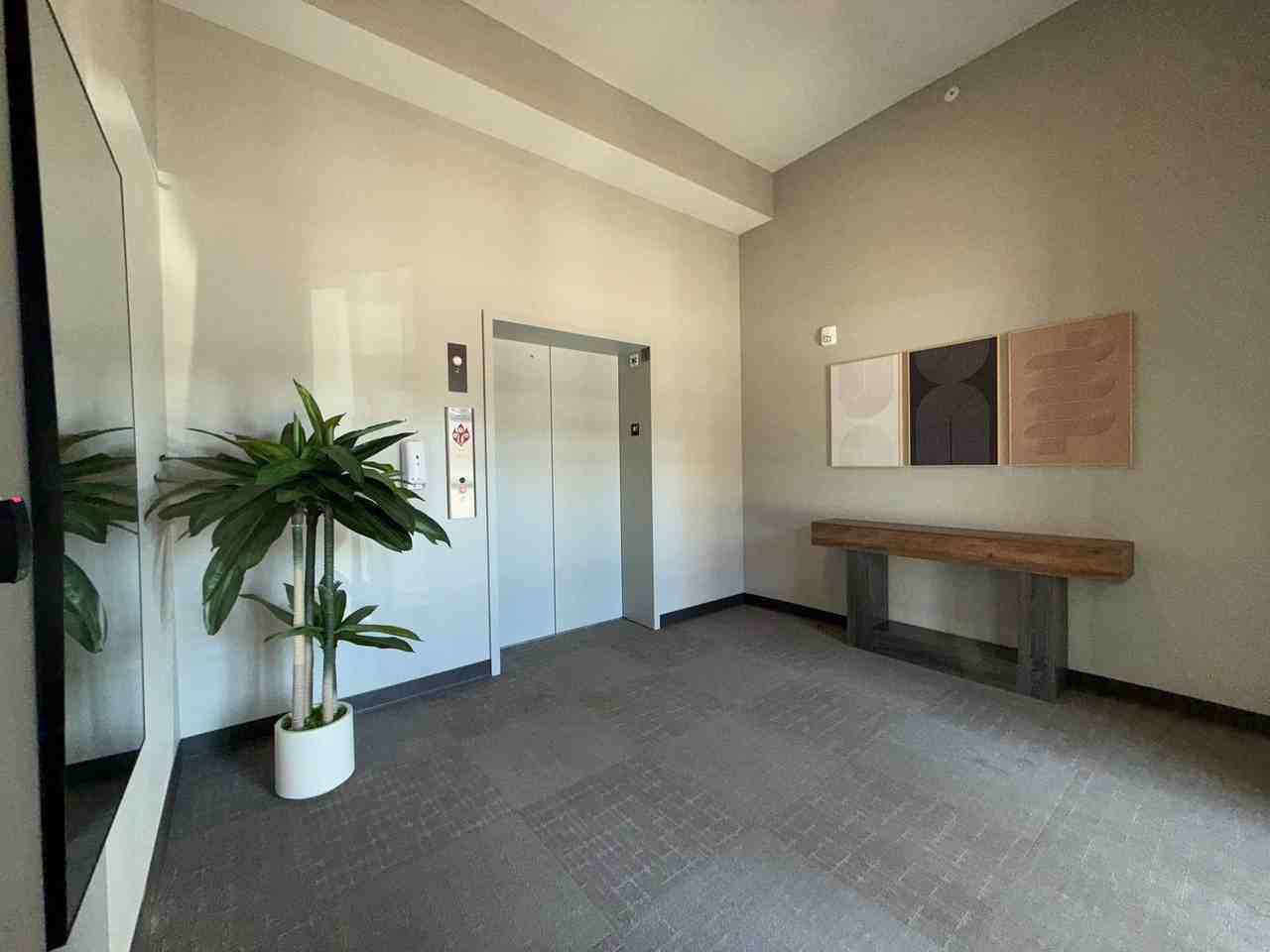 Depot Building D Luxury Rentals - Photo 5 of 6