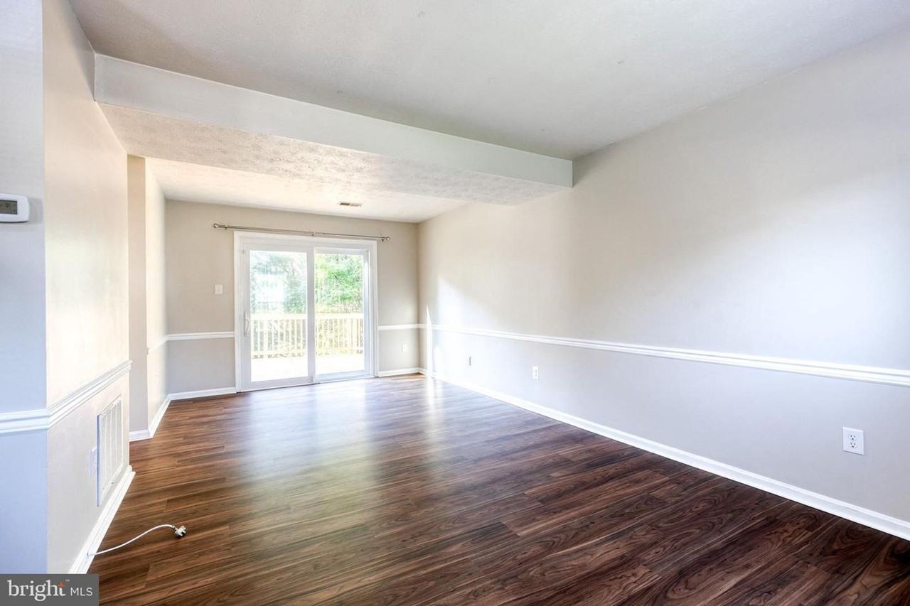 1610 Brimfield Cir - Photo 3 of 22